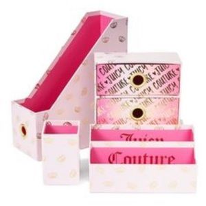 Juicy Couture Pink and Gold Crown Desk Set 💕👸